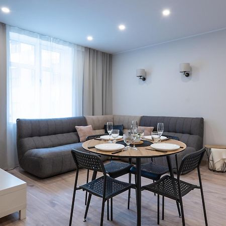 Friends And Family Vacation Apartments Ρίγα Εξωτερικό φωτογραφία