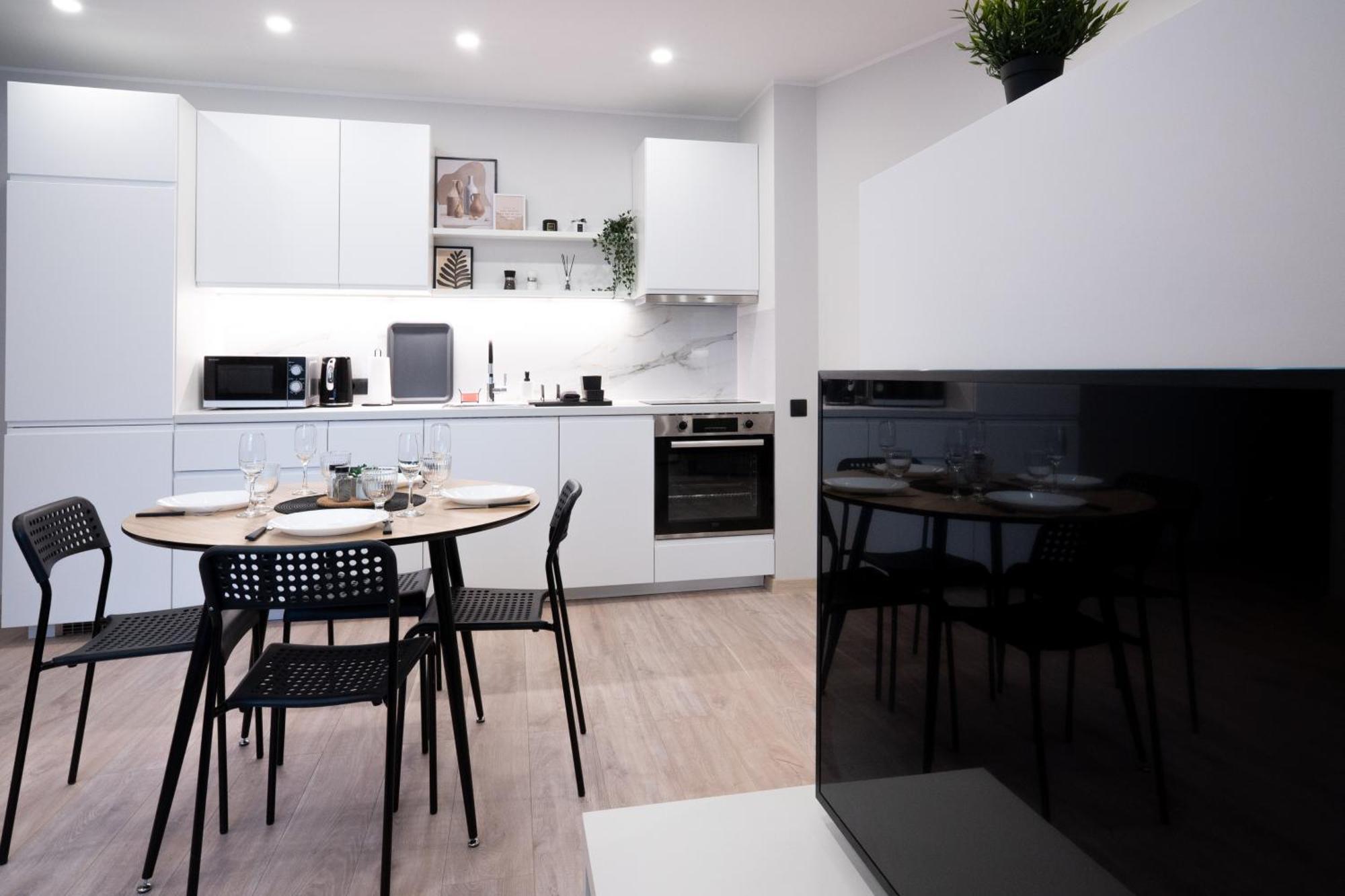 Friends And Family Vacation Apartments Ρίγα Εξωτερικό φωτογραφία